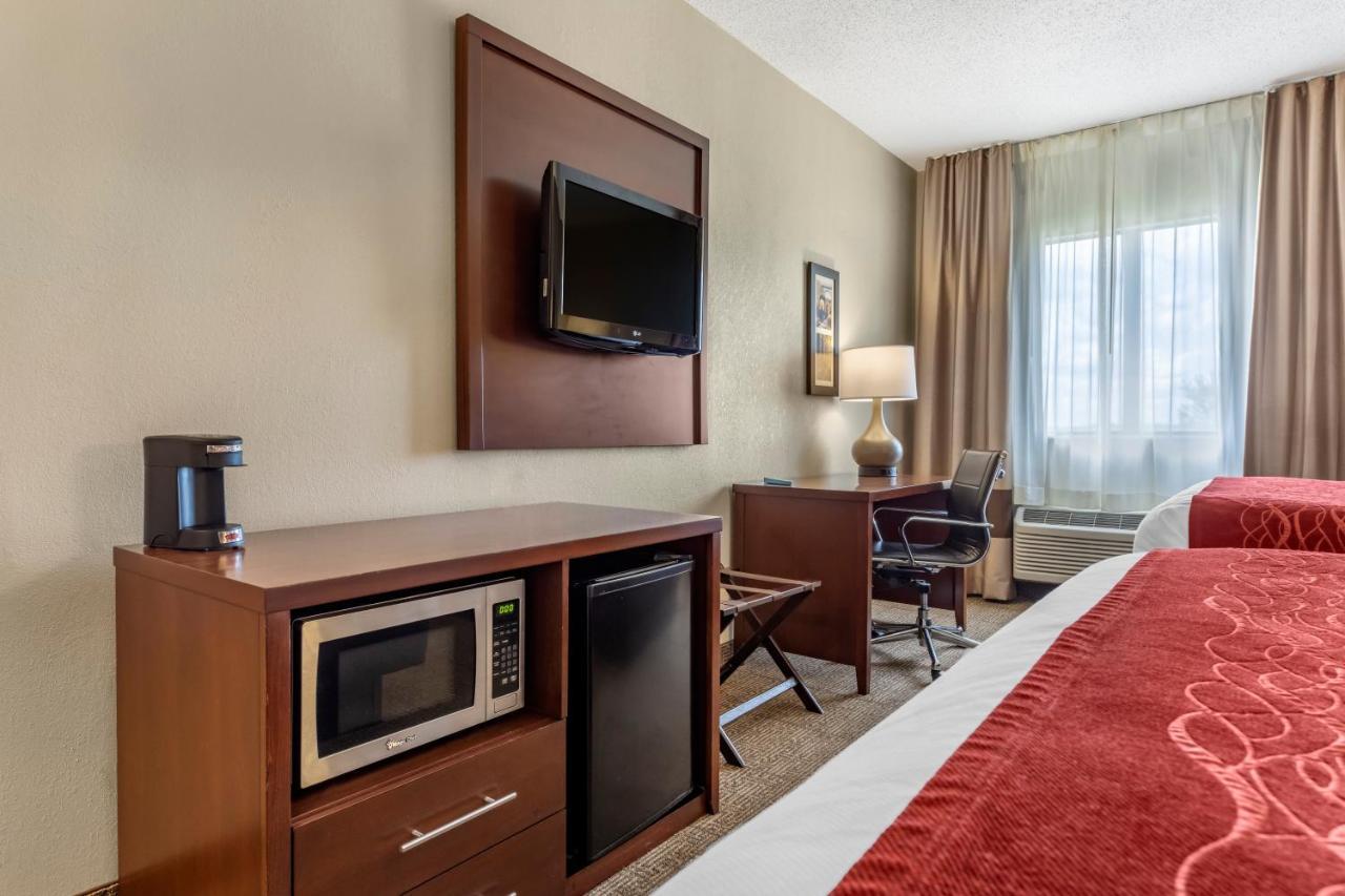 Comfort Inn & Suites Streetsboro - Kent Εξωτερικό φωτογραφία