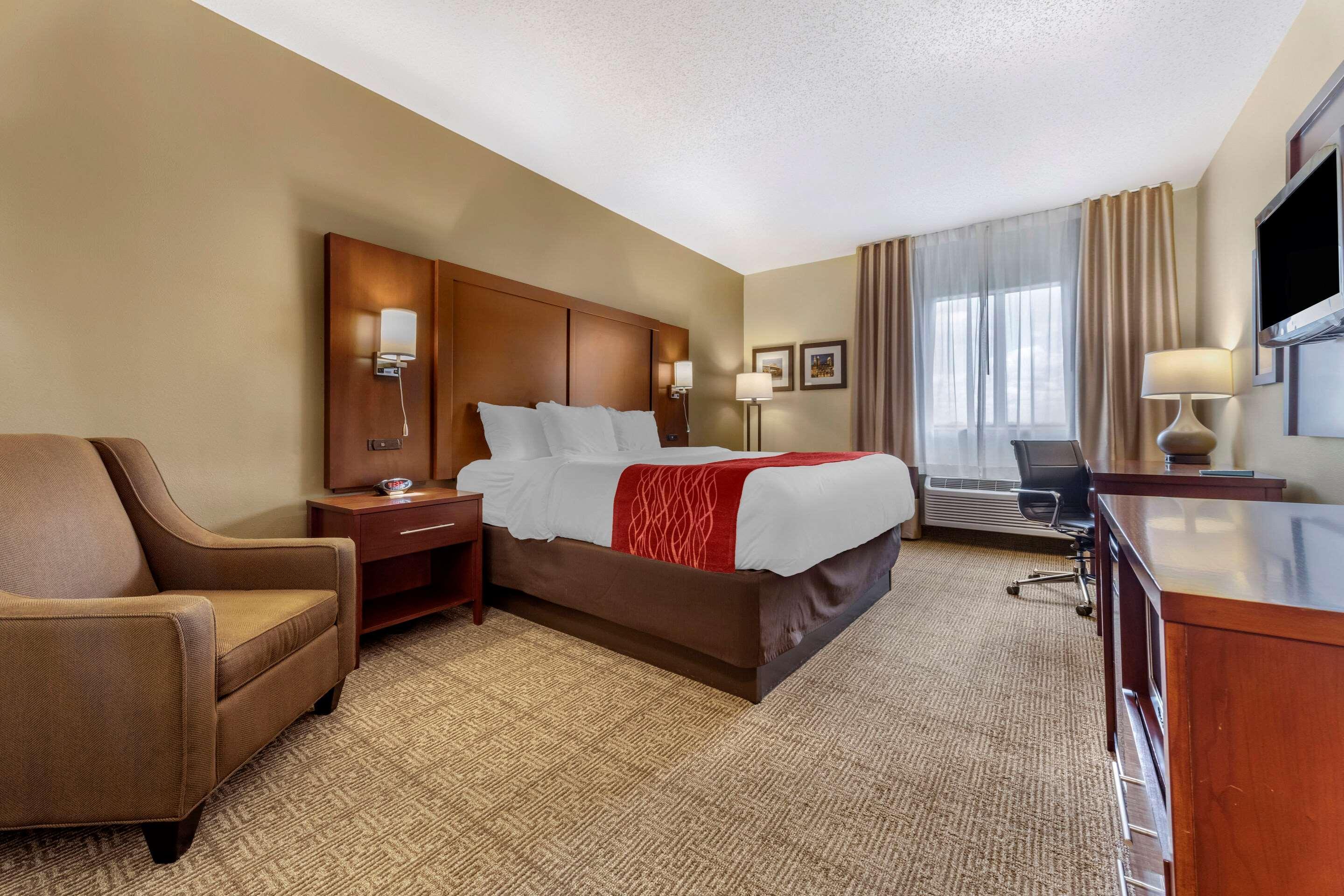 Comfort Inn & Suites Streetsboro - Kent Εξωτερικό φωτογραφία
