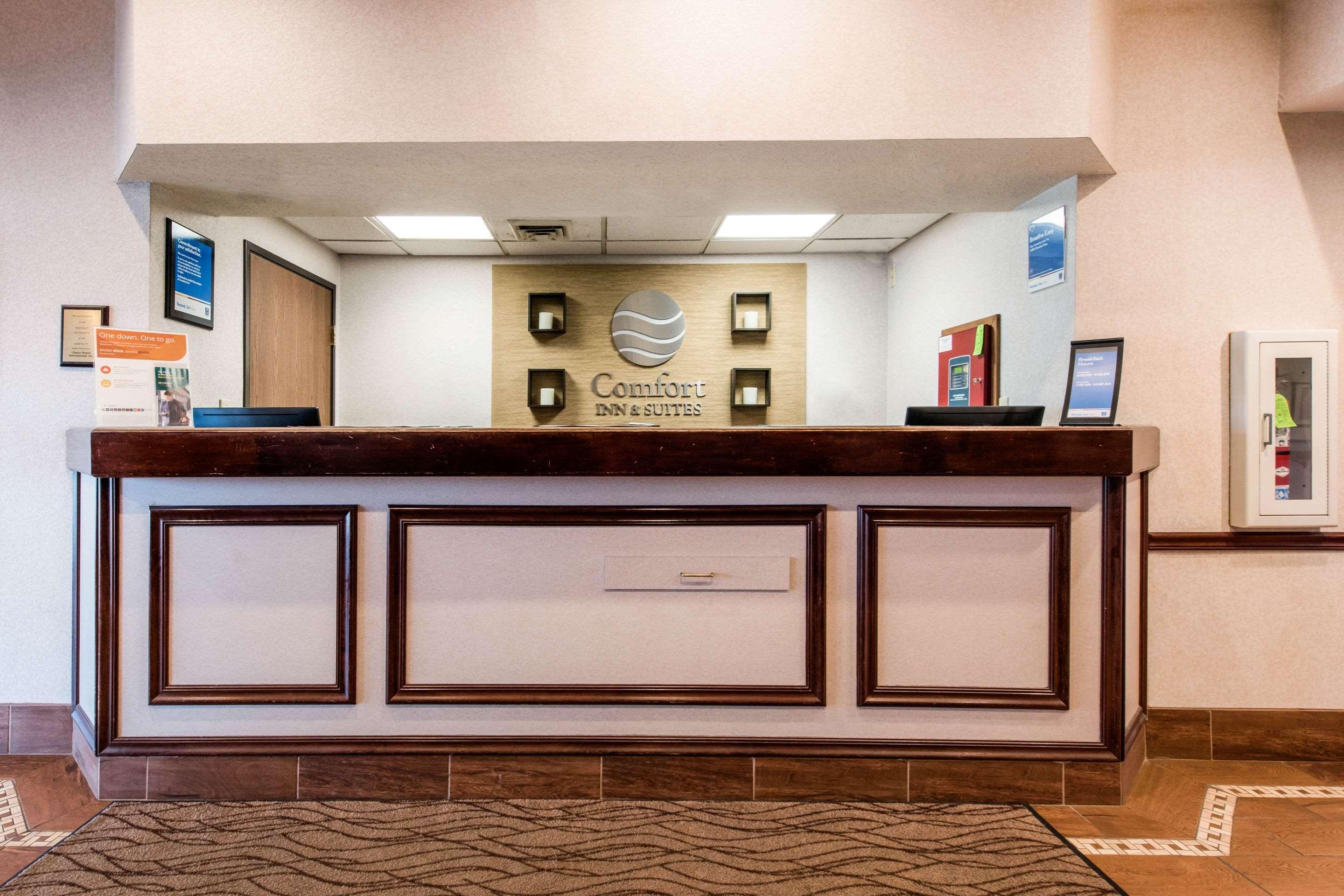 Comfort Inn & Suites Streetsboro - Kent Εξωτερικό φωτογραφία