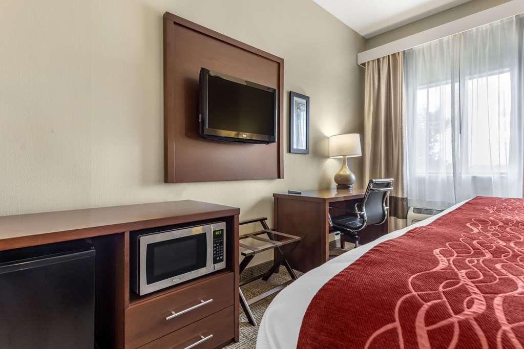 Comfort Inn & Suites Streetsboro - Kent Δωμάτιο φωτογραφία