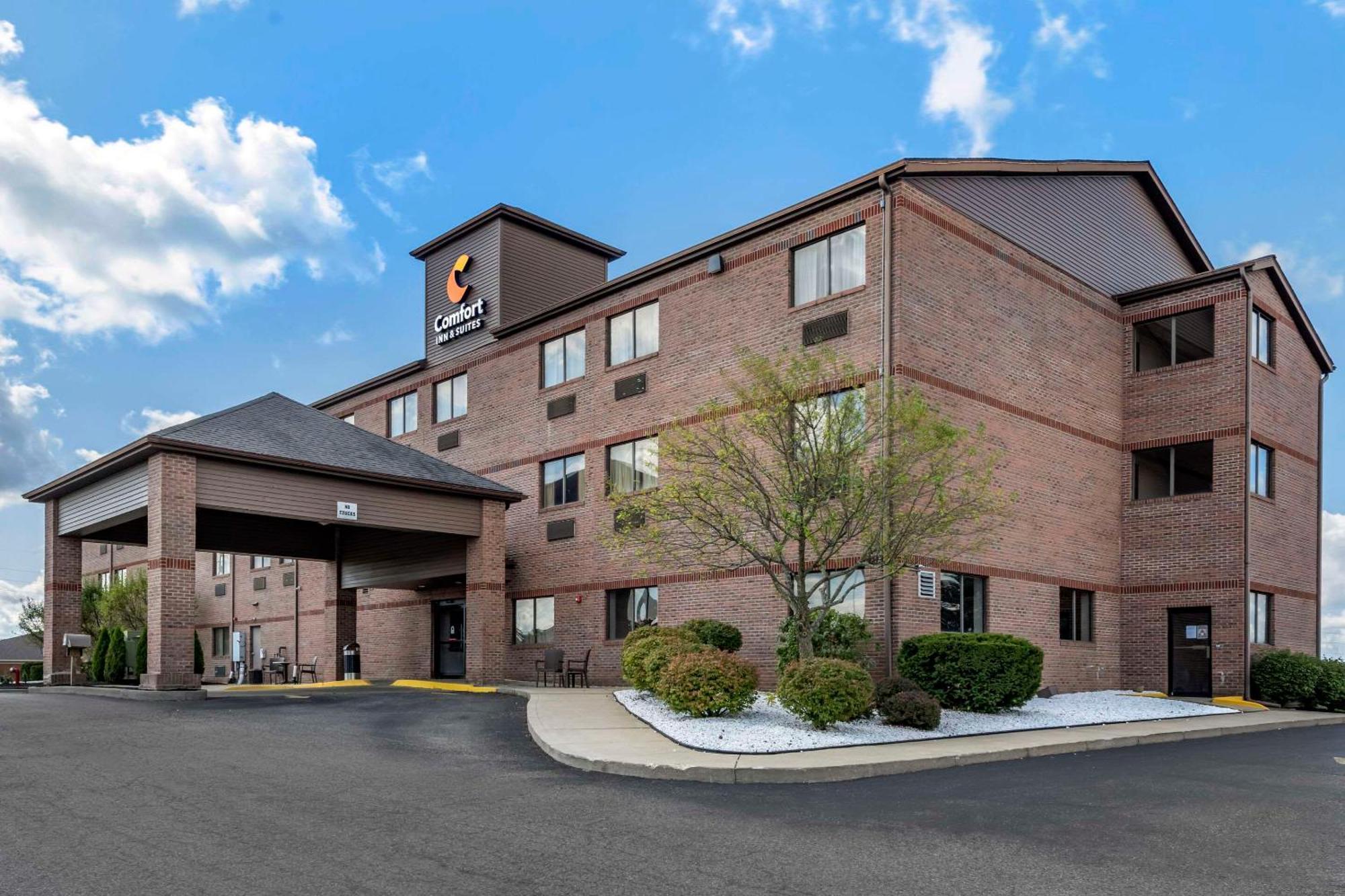 Comfort Inn & Suites Streetsboro - Kent Εξωτερικό φωτογραφία