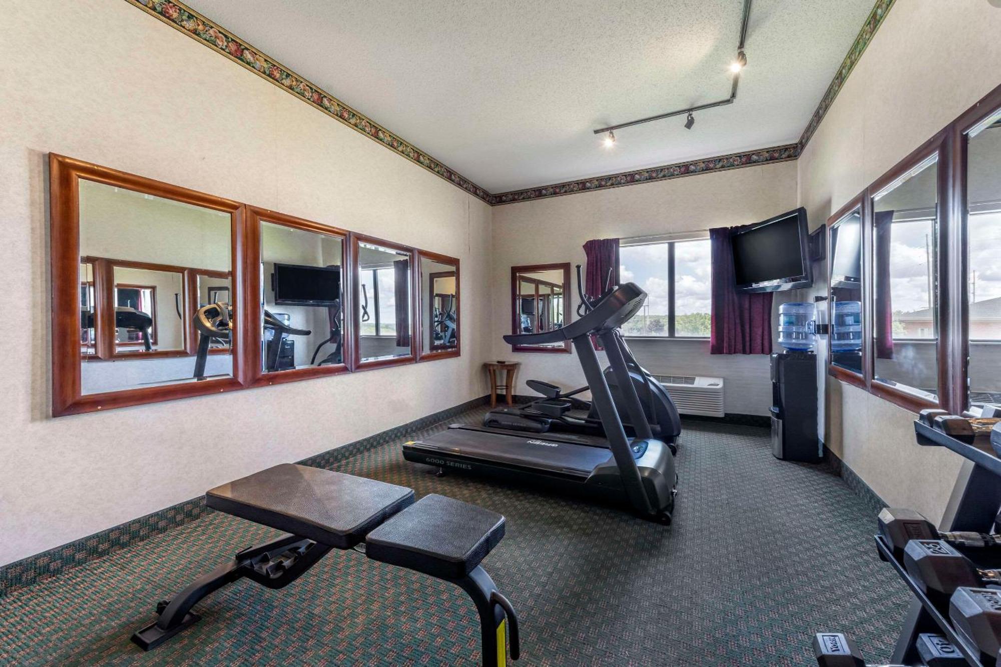 Comfort Inn & Suites Streetsboro - Kent Εξωτερικό φωτογραφία