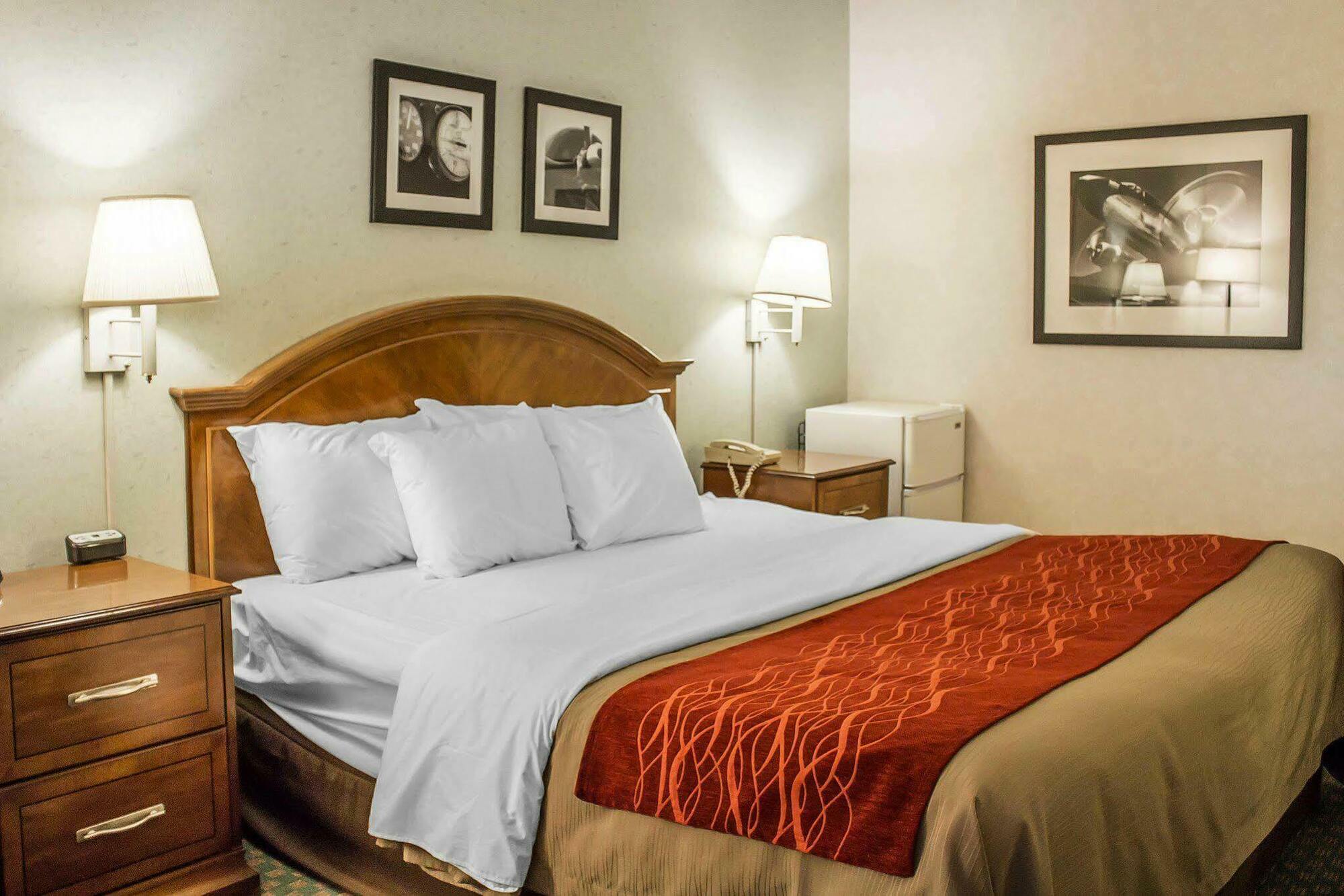 Comfort Inn & Suites Streetsboro - Kent Εξωτερικό φωτογραφία