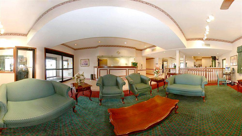 Comfort Inn & Suites Streetsboro - Kent Εξωτερικό φωτογραφία