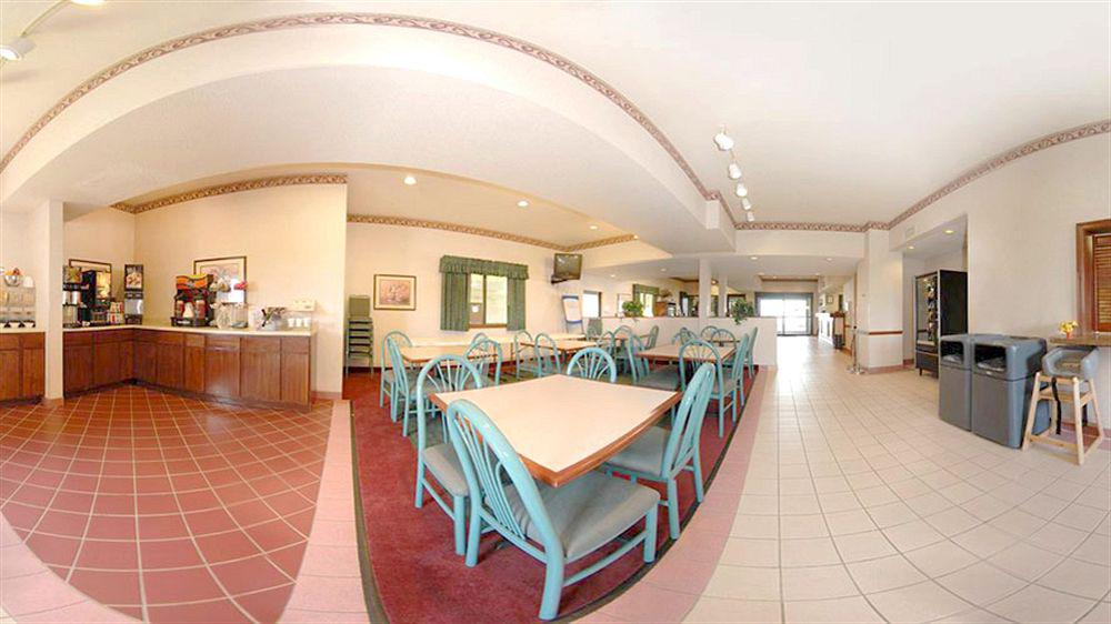 Comfort Inn & Suites Streetsboro - Kent Εξωτερικό φωτογραφία