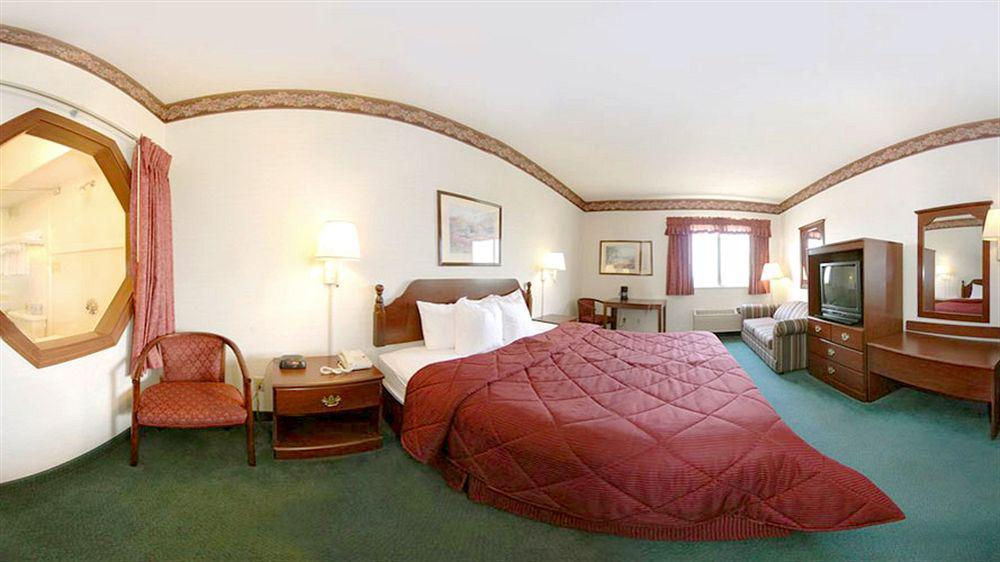 Comfort Inn & Suites Streetsboro - Kent Εξωτερικό φωτογραφία